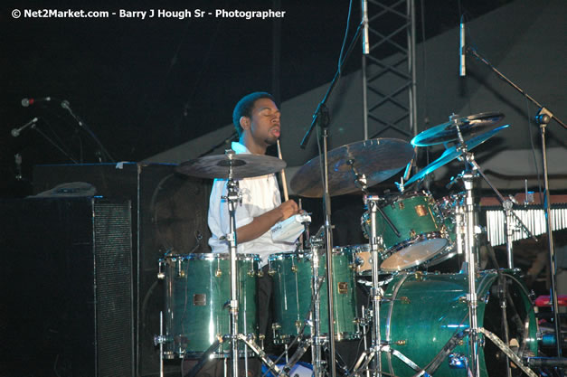 Antonio Saxton - Air Jamaica Jazz & Blues Festival 2007 - The Art of Music -  Thursday, January 25th - 10th Anniversary - Air Jamaica Jazz & Blues Festival 2007 - The Art of Music - Tuesday, January 23 - Saturday, January 27, 2007, The Aqueduct on Rose Hall, Montego Bay, Jamaica - Negril Travel Guide, Negril Jamaica WI - http://www.negriltravelguide.com - info@negriltravelguide.com...!