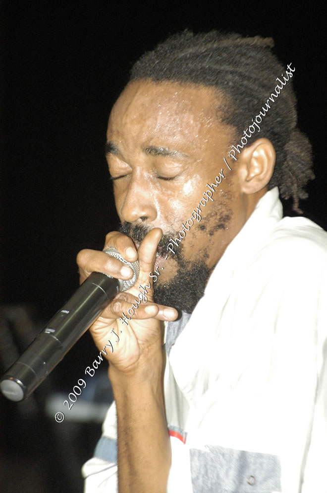  Luciano "Live in Concert" Negril Escape Resort & Spa, Openning Acts: Justice Merchant, and Timmi Burrell, Backing Band: JAH Messenjah, One Love Reggae Summer Series, West End, Negril, Westmoreland, Jamaica W.I. - Tuesday, August 11, 2009 - Photographs by Barry J. Hough Sr. Photojournalist/Photograper - Photographs taken with a Nikon D70, D100, or D300 - Negril Travel Guide, Negril Jamaica WI - http://www.negriltravelguide.com - info@negriltravelguide.com...!