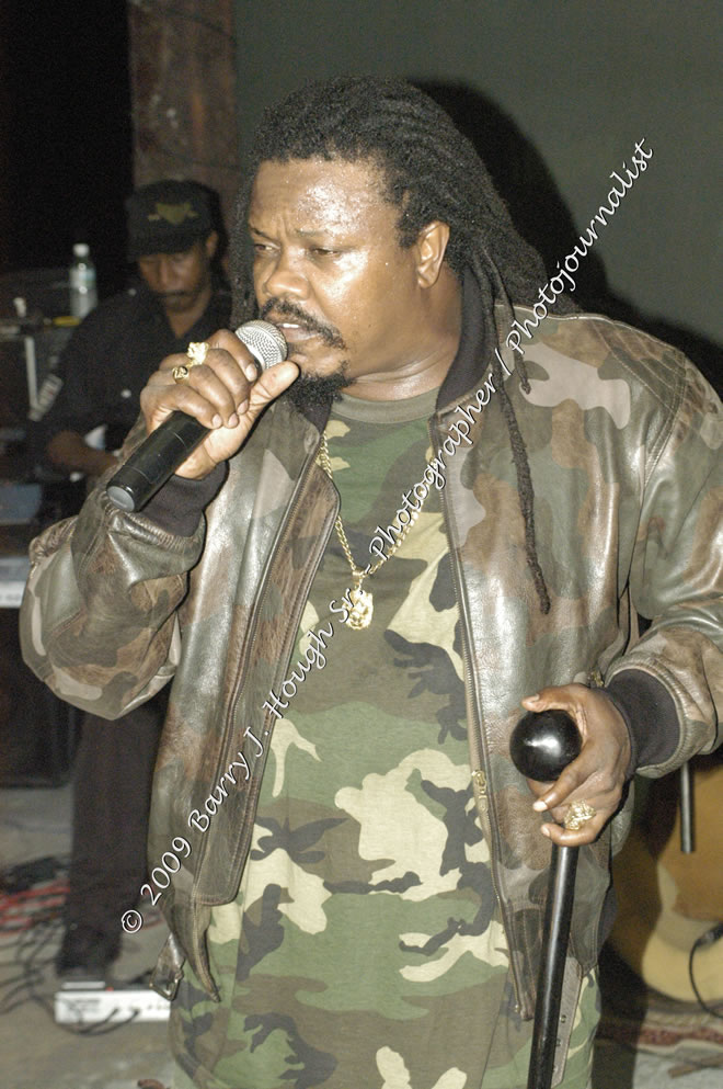  Luciano "Live in Concert" Negril Escape Resort & Spa, Openning Acts: Justice Merchant, and Timmi Burrell, Backing Band: JAH Messenjah, One Love Reggae Summer Series, West End, Negril, Westmoreland, Jamaica W.I. - Tuesday, August 11, 2009 - Photographs by Barry J. Hough Sr. Photojournalist/Photograper - Photographs taken with a Nikon D70, D100, or D300 - Negril Travel Guide, Negril Jamaica WI - http://www.negriltravelguide.com - info@negriltravelguide.com...!