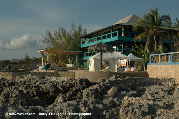 Montego Bay Sangster International Airport, Montego Bay, Jamaica W.I. - Negril Travel Guide, Negril Jamaica WI - http://www.negriltravelguide.com - info@negriltravelguide.com...!