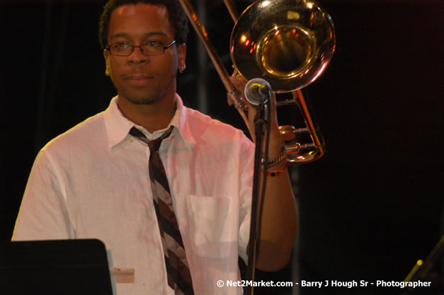 Antonio Saxton - Air Jamaica Jazz & Blues Festival 2007 - The Art of Music -  Thursday, January 25th - 10th Anniversary - Air Jamaica Jazz & Blues Festival 2007 - The Art of Music - Tuesday, January 23 - Saturday, January 27, 2007, The Aqueduct on Rose Hall, Montego Bay, Jamaica - Negril Travel Guide, Negril Jamaica WI - http://www.negriltravelguide.com - info@negriltravelguide.com...!