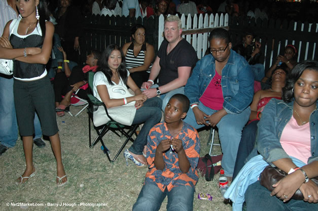 Audience & Venue - Air Jamaica Jazz & Blues Festival 2007 - The Art of Music - Thursday, January 26th - 10th Anniversary - The Aqueduct on Rose Hall - Air Jamaica Jazz & Blues Festival 2007 - The Art of Music - Tuesday, January 23 - Saturday, January 27, 2007, The Aqueduct on Rose Hall, Montego Bay, Jamaica - Negril Travel Guide, Negril Jamaica WI - http://www.negriltravelguide.com - info@negriltravelguide.com...!