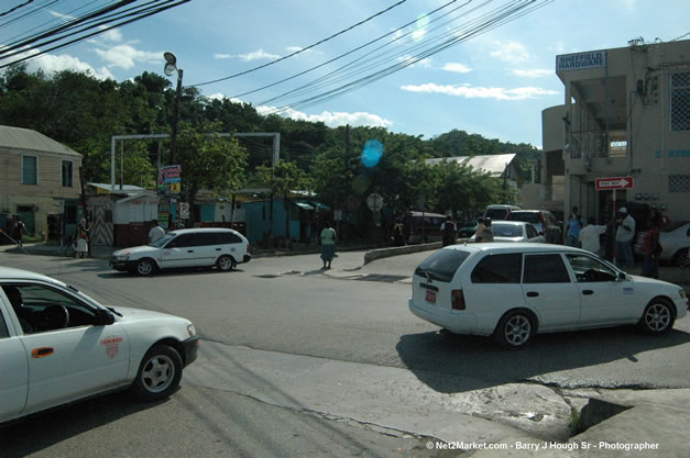 A Walk Around Lucea One Way - Caribbean Medical Mission, Wednesday, October 18, 2006 - Negril Travel Guide, Negril Jamaica WI - http://www.negriltravelguide.com - info@negriltravelguide.com...!