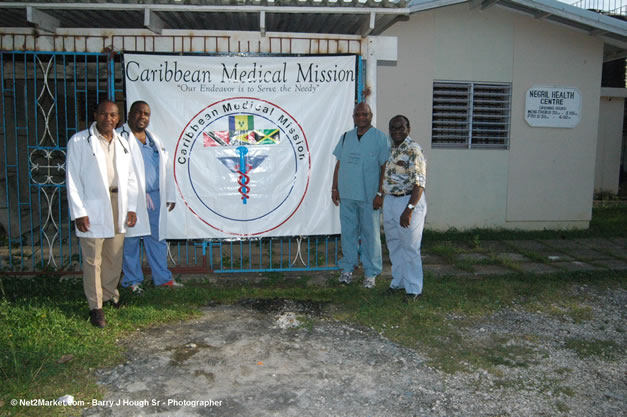 Negril Clinic - Caribbean Medical Mission, Friday, October 20, 2006 - Negril Travel Guide, Negril Jamaica WI - http://www.negriltravelguide.com - info@negriltravelguide.com...!