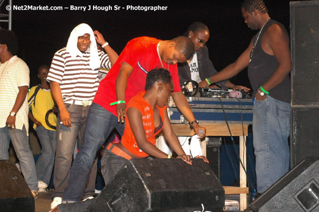 Cross De Harbour @ Lucea Car Park presented by Linkz Entertainment in association with Lucea Chamber of Commerce - Featuring Freddy Mc Gregor, Iley Dread, Mr. Vegas, Lt. Elmo, Champagne, Merital, CC, Brillant, TQ, Mad Dog, Chumps - Lucea, Hanover, Jamaica - Negril Travel Guide.com, Negril Jamaica WI - http://www.negriltravelguide.com - info@negriltravelguide.com...!