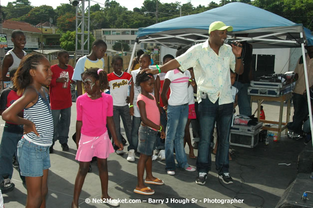 Cross De Harbour @ Lucea Car Park presented by Linkz Entertainment in association with Lucea Chamber of Commerce - Featuring Freddy Mc Gregor, Iley Dread, Mr. Vegas, Lt. Elmo, Champagne, Merital, CC, Brillant, TQ, Mad Dog, Chumps - Lucea, Hanover, Jamaica - Negril Travel Guide.com, Negril Jamaica WI - http://www.negriltravelguide.com - info@negriltravelguide.com...!