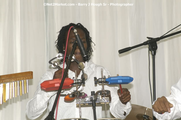 Live Wyya - Reflections - Cure Fest 2007 - All White Birth-Night Party - Hosted by Jah Cure - Starfish Trelawny Hotel - Trelawny, Jamaica - Friday, October 12, 2007 - Cure Fest 2007 October 12th-14th, 2007 Presented by Danger Promotions, Iyah Cure Promotions, and Brass Gate Promotions - Alison Young, Publicist - Photographs by Net2Market.com - Barry J. Hough Sr, Photographer - Negril Travel Guide, Negril Jamaica WI - http://www.negriltravelguide.com - info@negriltravelguide.com...!