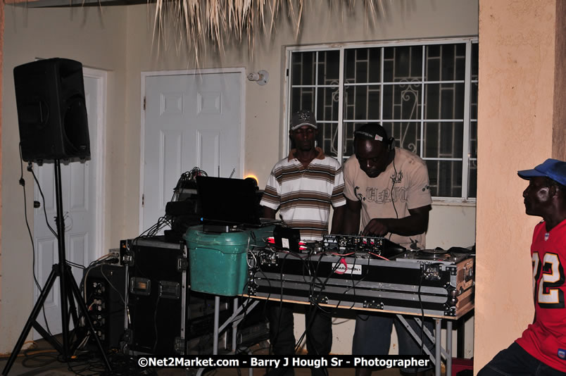 Beach Party - Vintage Under the Stars [Merritone Disco], Sky Beach, Hopewell - Friday, August 8, 2008 - Hanover Homecoming Foundation LTD Jamaica - Wherever you roam ... Hanover bids you ... come HOME - Sunday, August 3 to Saturday, August 9, 2008 - Hanover Jamaica - Photographs by Net2Market.com - Barry J. Hough Sr. Photojournalist/Photograper - Photographs taken with a Nikon D300 - Negril Travel Guide, Negril Jamaica WI - http://www.negriltravelguide.com - info@negriltravelguide.com...!