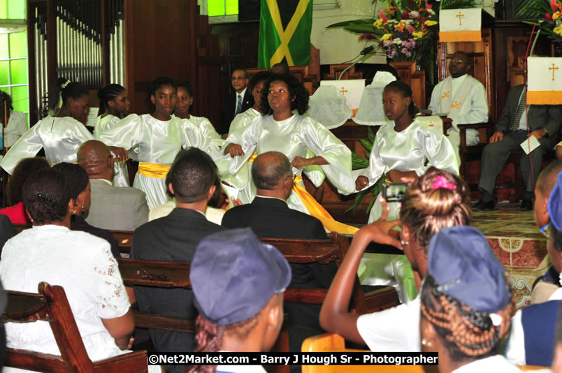 Lucea United Church - Unitied Church in Jamaica and Cayman Islands - Worship Service & Celebration of the Sacrament of Holy Communion - Special Guests: Hanover Homecoming Foundation & His excellency The Most Honourable Professor Sir Kenneth Hall Governor General of Jamaica - Sunday, August 3, 2008 - Hanover Homecoming Foundation LTD Jamaica - Wherever you roam ... Hanover bids you ... come HOME - Sunday, August 3 to Saturday, August 9, 2008 - Hanover Jamaica - Photographs by Net2Market.com - Barry J. Hough Sr. Photojournalist/Photograper - Photographs taken with a Nikon D300 - Negril Travel Guide, Negril Jamaica WI - http://www.negriltravelguide.com - info@negriltravelguide.com...!