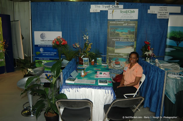 JAPEX 2006 Exibition @ Home Solutions, Negril - Tuesday, April 25, 2006 - Negril - JAPEX 2006 Negril Photos - Negril Travel Guide, Negril Jamaica WI - http://www.negriltravelguide.com - info@negriltravelguide.com...!