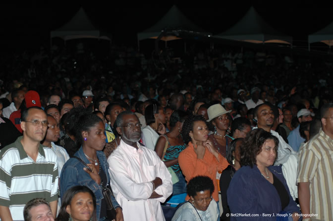 Air Supply - Air Jamaica Jazz & Blues Festival 2006 - The Art of Music - Cinnamon Hill Golf Club - Rosehall Resort & Country Club, Montego Bay, Jamaica W.I. - Thursday, Friday 27, 2006 - Negril Travel Guide, Negril Jamaica WI - http://www.negriltravelguide.com - info@negriltravelguide.com...!