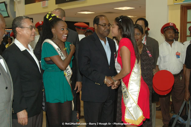 Minister of Tourism, Hon. Edmund Bartlett - Director of Tourism, Basil Smith, and Mayor of Montego Bay, Councillor Charles Sinclair Launch of Winter Tourism Season at Sangster International Airport, Saturday, December 15, 2007 - Sangster International Airport - MBJ Airports Limited, Montego Bay, Jamaica W.I. - Photographs by Net2Market.com - Barry J. Hough Sr, Photographer - Negril Travel Guide, Negril Jamaica WI - http://www.negriltravelguide.com - info@negriltravelguide.com...!