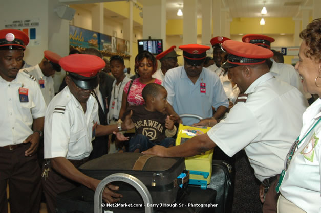 Minister of Tourism, Hon. Edmund Bartlett - Director of Tourism, Basil Smith, and Mayor of Montego Bay, Councillor Charles Sinclair Launch of Winter Tourism Season at Sangster International Airport, Saturday, December 15, 2007 - Sangster International Airport - MBJ Airports Limited, Montego Bay, Jamaica W.I. - Photographs by Net2Market.com - Barry J. Hough Sr, Photographer - Negril Travel Guide, Negril Jamaica WI - http://www.negriltravelguide.com - info@negriltravelguide.com...!