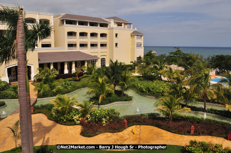 MBJ Airports Limited Welcomes Participants for 2008 ACI [Airports Council International] Airport Operations Seminar @ The Iberostar Hotel - Wednesday - Saturday, October 23 - 25, 2008 - MBJ Airports Limited, Montego Bay, St James, Jamaica - Photographs by Net2Market.com - Barry J. Hough Sr. Photojournalist/Photograper - Photographs taken with a Nikon D300 - Negril Travel Guide, Negril Jamaica WI - http://www.negriltravelguide.com - info@negriltravelguide.com...!