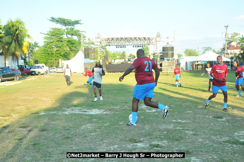 Marley Magic Traffic Jam - Celebrity Football @ Spring Break - Saturday, March 21, 2009 - Also Featuring: Kelley, Capleton, Junior Reid, Spragga Benz, Wayne Marshall, Munga, Romaine Virgo,Embee, Bango Herman, Flava K, Whisky Baggio, Andrew and Wadda Blood, Black Am I, Packa, Venue at Waz Beach, Norman Manley Boulevard, Negril Westmoreland, Jamaica - Saturday, March 21, 2009 - Photographs by Net2Market.com - Barry J. Hough Sr, Photographer/Photojournalist - Negril Travel Guide, Negril Jamaica WI - http://www.negriltravelguide.com - info@negriltravelguide.com...!