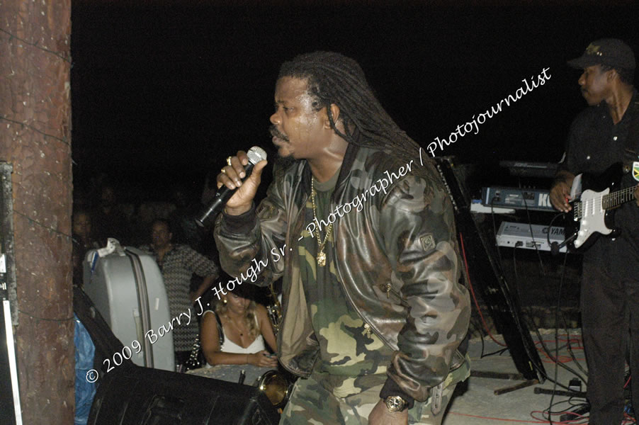  Luciano "Live in Concert" Negril Escape Resort & Spa, Openning Acts: Justice Merchant, and Timmi Burrell, Backing Band: JAH Messenjah, One Love Reggae Summer Series, West End, Negril, Westmoreland, Jamaica W.I. - Tuesday, August 11, 2009 - Photographs by Barry J. Hough Sr. Photojournalist/Photograper - Photographs taken with a Nikon D70, D100, or D300 - Negril Travel Guide, Negril Jamaica WI - http://www.negriltravelguide.com - info@negriltravelguide.com...!