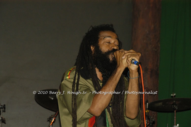 JAH Cure - Live In Concert @ Negril Escape Resort and Spa, December 15, 2009, One Love Drive, West End, Negril, Westmoreland, Jamaica W.I. - Photographs by Net2Market.com - Barry J. Hough Sr, Photographer/Photojournalist - Negril Travel Guide, Negril Jamaica WI - http://www.negriltravelguide.com - info@negriltravelguide.com...!