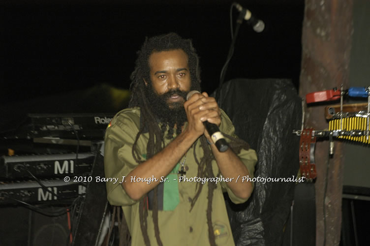 JAH Cure - Live In Concert @ Negril Escape Resort and Spa, December 15, 2009, One Love Drive, West End, Negril, Westmoreland, Jamaica W.I. - Photographs by Net2Market.com - Barry J. Hough Sr, Photographer/Photojournalist - Negril Travel Guide, Negril Jamaica WI - http://www.negriltravelguide.com - info@negriltravelguide.com...!