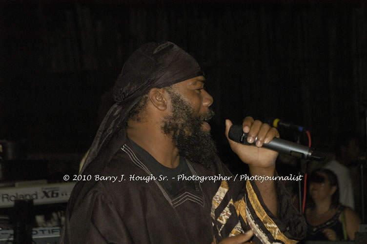 Julian Marley - Grammy Nominee & Son of the Legend Bob Marley - Live in Concert - Also featuring Ras Noble, Power Drill, Iron Head, & Robin Banks - Backing Band Roots Warrior, plus DJ Gemini @ One Love Reggae Concerts Series 09/10 @ Negril Escape Resort & Spa, February 2, 2010, One Love Drive, West End, Negril, Westmoreland, Jamaica W.I. - Photographs by Net2Market.com - Barry J. Hough Sr, Photographer/Photojournalist - The Negril Travel Guide - Negril's and Jamaica's Number One Concert Photography Web Site with over 40,000 Jamaican Concert photographs Published -  Negril Travel Guide, Negril Jamaica WI - http://www.negriltravelguide.com - info@negriltravelguide.com...!