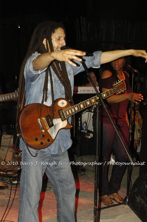 Julian Marley - Grammy Nominee & Son of the Legend Bob Marley - Live in Concert - Also featuring Ras Noble, Power Drill, Iron Head, & Robin Banks - Backing Band Roots Warrior, plus DJ Gemini @ One Love Reggae Concerts Series 09/10 @ Negril Escape Resort & Spa, February 2, 2010, One Love Drive, West End, Negril, Westmoreland, Jamaica W.I. - Photographs by Net2Market.com - Barry J. Hough Sr, Photographer/Photojournalist - The Negril Travel Guide - Negril's and Jamaica's Number One Concert Photography Web Site with over 40,000 Jamaican Concert photographs Published -  Negril Travel Guide, Negril Jamaica WI - http://www.negriltravelguide.com - info@negriltravelguide.com...!