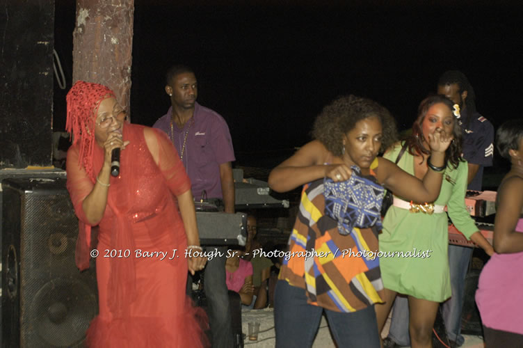 Marcia Griffiths & Edge Michael - Live In Concert - One Love Reggae Concert Series 09/10 @ Negril Escape Resort and Spa, December 29, 2009, One Love Drive, West End, Negril, Westmoreland, Jamaica W.I. - Photographs by Net2Market.com - Barry J. Hough Sr, Photographer/Photojournalist - Negril Travel Guide, Negril Jamaica WI - http://www.negriltravelguide.com - info@negriltravelguide.com...!