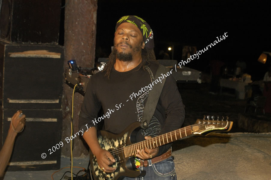  Sanchez - Live in Concert - at the One Love Reggae Concert Series 09/10 @ Negril Escape Resort & Spa - Also Featuring: Timmi Burrell and Justice Merchant- Backing Band Roots Warrior - DJ Gemini - MC Oliver Cargill, Negril Escape Resort & Spa, One Love Drive, West End, Negril, Westmoreland, Jamaica W.I. - Tuesday, November 24, 2009 - Photographs by Net2Market.com - Barry J. Hough Sr, Photographer / Photojournalist - Photos taken with a Nikon D70, D100, or D300 - Negril Travel Guide, Negril Jamaica WI - http://www.negriltravelguide.com - info@negriltravelguide.com...!