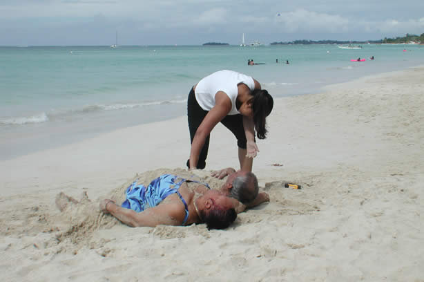 A Photo Walk along Negril's Famous Seven Mile Beach - Negril Travel Guide, Negril Jamaica WI - http://www.negriltravelguide.com - info@negriltravelguide.com...!