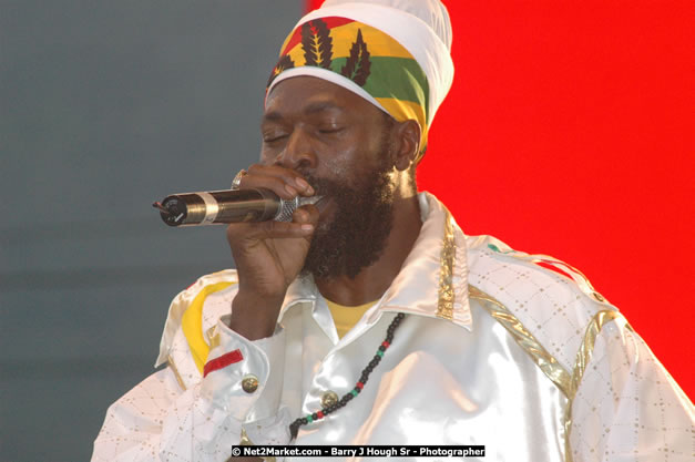 Capleton at Tru-Juice Rebel Salute 2008 - The 15th staging of Tru-Juice Rebel Salute, Saturday, January 12, 2008, Port Kaiser Sports Club, St. Elizabeth, Jamaica W.I. - Photographs by Net2Market.com - Barry J. Hough Sr, Photographer - Negril Travel Guide, Negril Jamaica WI - http://www.negriltravelguide.com - info@negriltravelguide.com...!