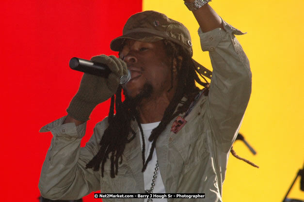 Jah Cure at Tru-Juice Rebel Salute 2008 - The 15th staging of Tru-Juice Rebel Salute, Saturday, January 12, 2008, Port Kaiser Sports Club, St. Elizabeth, Jamaica W.I. - Photographs by Net2Market.com - Barry J. Hough Sr, Photographer - Negril Travel Guide, Negril Jamaica WI - http://www.negriltravelguide.com - info@negriltravelguide.com...!