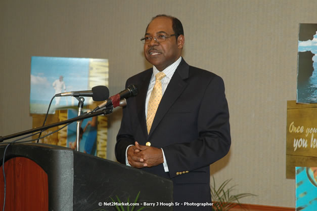 Red Cap Porters Awards - Minister of Tourism, Hon. Edmund Bartlett - Director of Tourism, Basil Smith - Friday, December 14, 2007 - Holiday Inn Sunspree, Montego Bay, Jamaica W.I. - Photographs by Net2Market.com - Barry J. Hough Sr, Photographer - Negril Travel Guide, Negril Jamaica WI - http://www.negriltravelguide.com - info@negriltravelguide.com...!