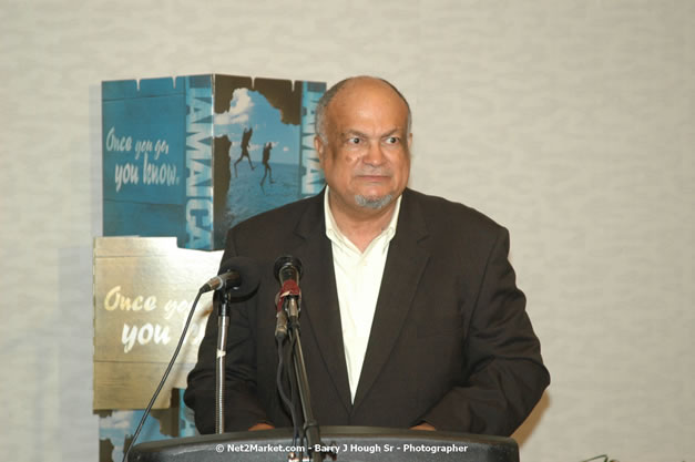 Red Cap Porters Awards - Minister of Tourism, Hon. Edmund Bartlett - Director of Tourism, Basil Smith - Friday, December 14, 2007 - Holiday Inn Sunspree, Montego Bay, Jamaica W.I. - Photographs by Net2Market.com - Barry J. Hough Sr, Photographer - Negril Travel Guide, Negril Jamaica WI - http://www.negriltravelguide.com - info@negriltravelguide.com...!