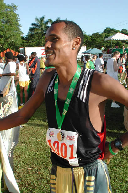 2002 Reggae Marathon & Half Marathon Photographs - Negril Travel Guide, Negril Jamaica WI - http://www.negriltravelguide.com - info@negriltravelguide.com...!