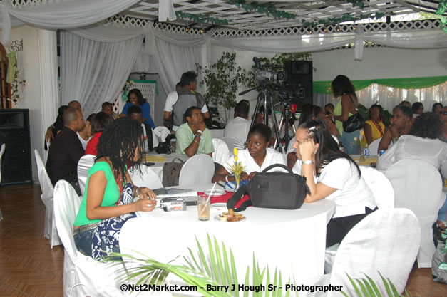 LL Cool J - Shaggy - Press Conference @ Richmond Hill Inn, Montego Bay - Red Stripe Reggae Sumfest at Catherine Hall, Montego Bay, St James, Jamaica W.I. - Negril Travel Guide.com, Negril Jamaica WI - http://www.negriltravelguide.com - info@negriltravelguide.com...!