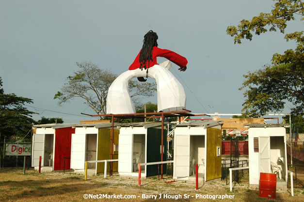 Venue Pre Explosion - Thursday, July 19, 2007 - Red Stripe Reggae Sumfest at Catherine Hall, Montego Bay, St Jamaica, Jamaica W.I. - Negril Travel Guide.com, Negril Jamaica WI - http://www.negriltravelguide.com - info@negriltravelguide.com...!