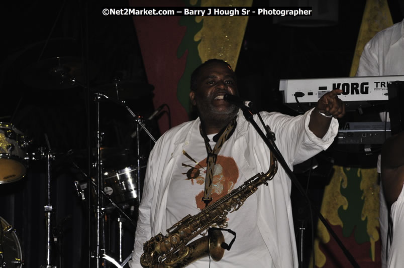 Tarrus Riley @ Red Stripe Reggae Sumfest 2008 International Night 2, Catherine Hall, Montego Bay - Saturday, July 19, 2008 - Reggae Sumfest 2008 July 13 - July 19, 2008 - Photographs by Net2Market.com - Barry J. Hough Sr. Photojournalist/Photograper - Photographs taken with a Nikon D300 - Negril Travel Guide, Negril Jamaica WI - http://www.negriltravelguide.com - info@negriltravelguide.com...!