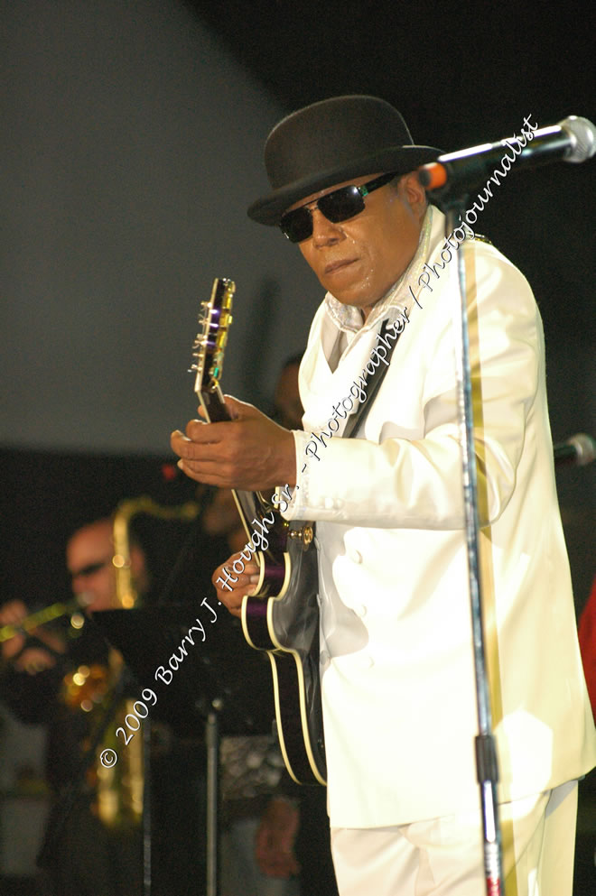 Tito Jackson @ Reggae Sumfest 2009 - International Night 2 - Tito Jackson, brother of the late King of Pop Michael Jackson performed live at Reggae Sumfest 2009. Reggae Sumfest 2009,Catherine Hall, Montego Bay, St. James, Jamaica W.I. - Saturday, July 25, 2009 - Reggae Sumfest 2009, July 19 - 25, 2009 - Photographs by Net2Market.com - Barry J. Hough Sr. Photojournalist/Photograper - Photographs taken with a Nikon D70, D100, or D300 - Negril Travel Guide, Negril Jamaica WI - http://www.negriltravelguide.com - info@negriltravelguide.com...!