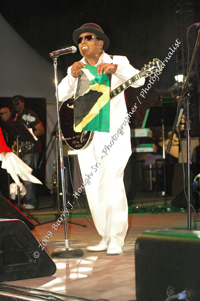 Tito Jackson @ Reggae Sumfest 2009 - International Night 2 - Tito Jackson, brother of the late King of Pop Michael Jackson performed live at Reggae Sumfest 2009. Reggae Sumfest 2009,Catherine Hall, Montego Bay, St. James, Jamaica W.I. - Saturday, July 25, 2009 - Reggae Sumfest 2009, July 19 - 25, 2009 - Photographs by Net2Market.com - Barry J. Hough Sr. Photojournalist/Photograper - Photographs taken with a Nikon D70, D100, or D300 - Negril Travel Guide, Negril Jamaica WI - http://www.negriltravelguide.com - info@negriltravelguide.com...!