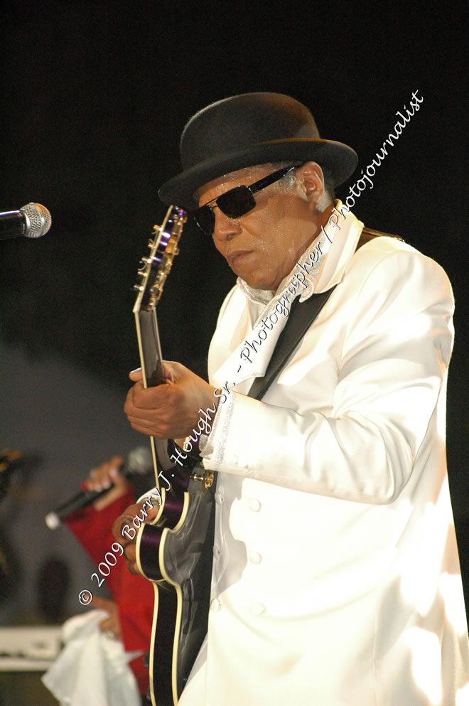 Tito Jackson @ Reggae Sumfest 2009 - International Night 2 - Tito Jackson, brother of the late King of Pop Michael Jackson performed live at Reggae Sumfest 2009. Reggae Sumfest 2009,Catherine Hall, Montego Bay, St. James, Jamaica W.I. - Saturday, July 25, 2009 - Reggae Sumfest 2009, July 19 - 25, 2009 - Photographs by Net2Market.com - Barry J. Hough Sr. Photojournalist/Photograper - Photographs taken with a Nikon D70, D100, or D300 - Negril Travel Guide, Negril Jamaica WI - http://www.negriltravelguide.com - info@negriltravelguide.com...!