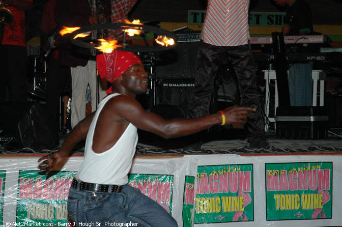 Money Cologne Promotions in Association with Roots Bamboo Presents Reggae 2006 - The Return of King Yellow Man, Negril, Jamaica W.I. - Negril Travel Guide, Negril Jamaica WI - http://www.negriltravelguide.com - info@negriltravelguide.com...!