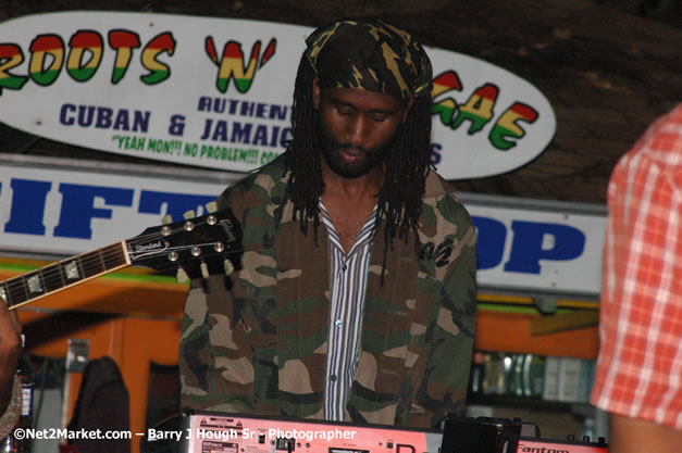 Tarrus Riley, Jimmy Riley, and Dwayne Stephensen - Money Cologne Promotions in association with "British Link Up" presents Summer Jam featuring She's Royal Tarrus Riley & Jimmy Riley - Plus Ras Slick, Sham Dawg, and Whiskey Bagio @ Roots Bamboo, Norman Manley Boulevard, Negril, Jamaica W.I. - Backed up Dean Fraser & The Hurricanne Band - MC Barry G and Rev. BB - July 25, 2007 - Negril Travel Guide.com, Negril Jamaica WI - http://www.negriltravelguide.com - info@negriltravelguide.com...!