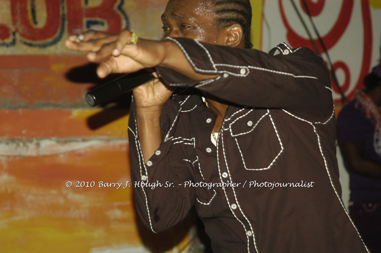 Busy Signal & Kip Rich- Also featuring: Mona Lisa and Crystal Axe @ Striptease Night Club, Scrub-A-Dub Car Wash, , Whitehall, Negril, Westmoreland, Jamaica W.I. - Photographs by Net2Market.com - Barry J. Hough Sr, Photographer/Photojournalist - The Negril Travel Guide - Negril's and Jamaica's Number One Concert Photography Web Site with over 40,000 Jamaican Concert photographs Published -  Negril Travel Guide, Negril Jamaica WI - http://www.negriltravelguide.com - info@negriltravelguide.com...!