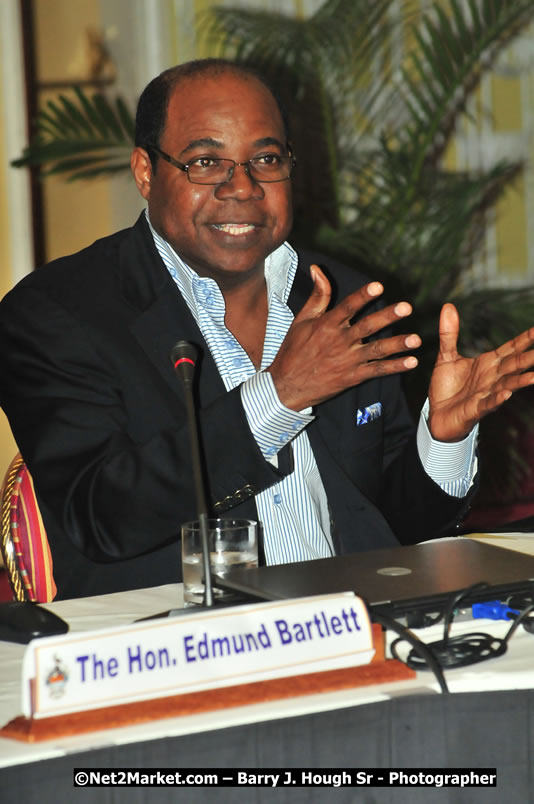 The University Of The West Indies, Mona, Policy Conference: Examining The Impact Of Gaming On The Society, Venue at Ritz - Carlton, Rose Hall, Montego Bay, St James, Jamaica - Saturday, April 18, 2009 - Photographs by Net2Market.com - Barry J. Hough Sr, Photographer/Photojournalist - Negril Travel Guide, Negril Jamaica WI - http://www.negriltravelguide.com - info@negriltravelguide.com...!