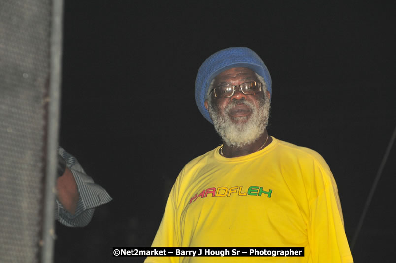 Coco T @ Unite The People An International Reggae Fest, Featuring: Beres Hammond, Coco T, Queen Ifrica, Khalil, Cameal Davis, Iley Dread, Rochelle, Geoffrey Star, Ras Penco, Kool DeLoy, Otis Gayle, J.McKay, Tiney Winey, Venue at Norman Manley Boulevard, Negril, Westmoreland, Jamaica - Saturday, April 4, 2009 - Photographs by Net2Market.com - Barry J. Hough Sr, Photographer/Photojournalist - Negril Travel Guide, Negril Jamaica WI - http://www.negriltravelguide.com - info@negriltravelguide.com...!