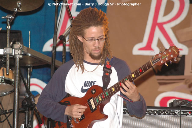 Ljahman Levi @ Western Consciousness 2007 - Presented by King of Kings Productons - Saturday, April 28, 2007 - Llandilo Cultural Centre, Savanna-La-Mar, Westmoreland, Jamaica W.I. - Negril Travel Guide, Negril Jamaica WI - http://www.negriltravelguide.com - info@negriltravelguide.com...!