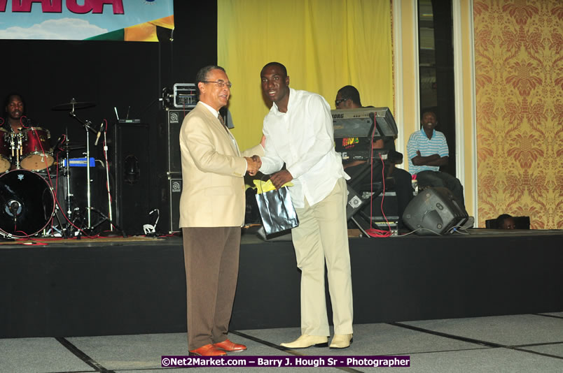 Jamaica's Olympic Athletes Reception at the Ritz Carlton - The City of Montego Bay Welcomes Our 2008 Olympians - Western Motorcade - Civic Ceremony - A Salute To Our Beijing Heros - Ritz Carlton Golf & Spa Resort, Montego Bay, Jamaica - Tuesday, October 7, 2008 - Photographs by Net2Market.com - Barry J. Hough Sr. Photojournalist/Photograper - Photographs taken with a Nikon D300 - Negril Travel Guide, Negril Jamaica WI - http://www.negriltravelguide.com - info@negriltravelguide.com...!